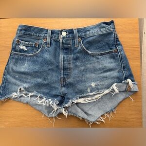 Levi’s 501 denim shorts excellent condition 27/4